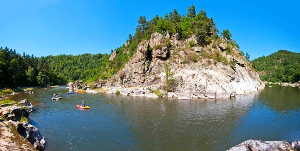Les Gites Du Val Valprivas Dış mekan fotoğraf